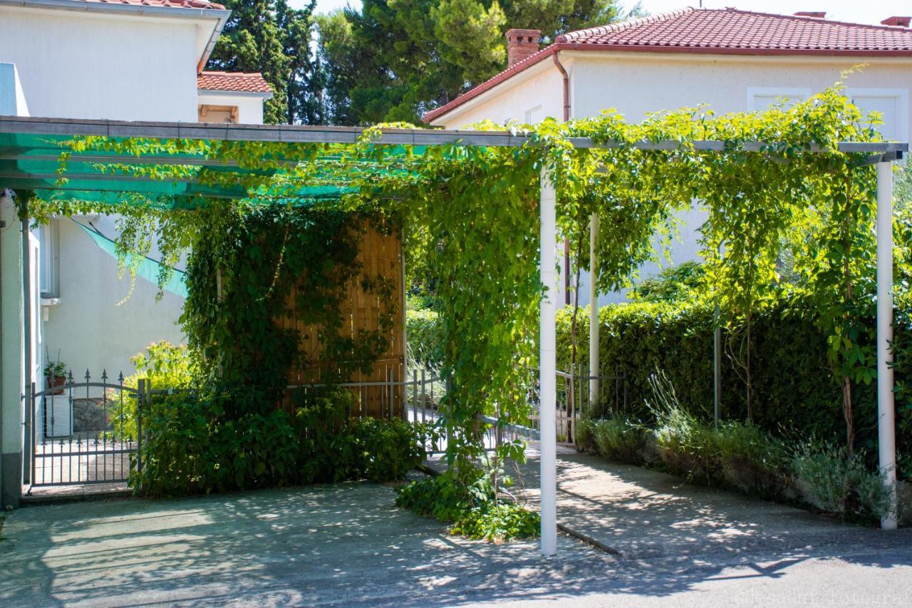 Apartment Duka Krk Town Exterior foto