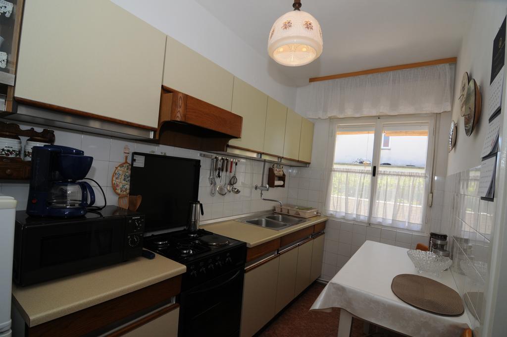 Apartment Duka Krk Town Exterior foto